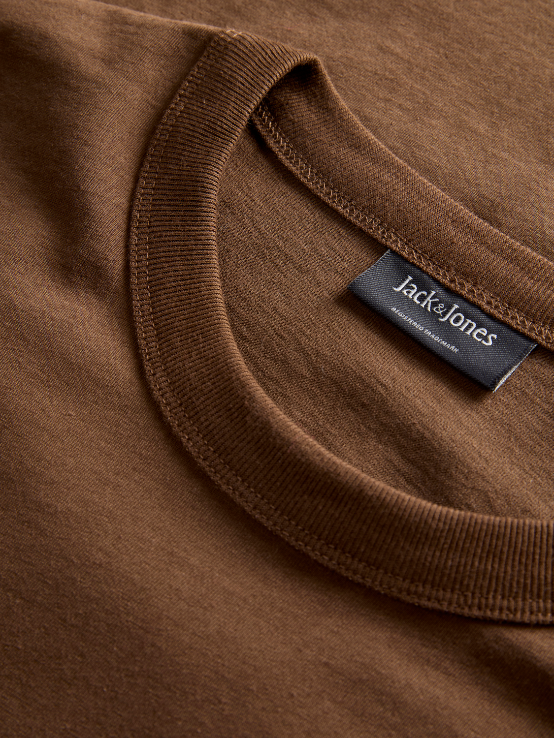 model_shot-detail